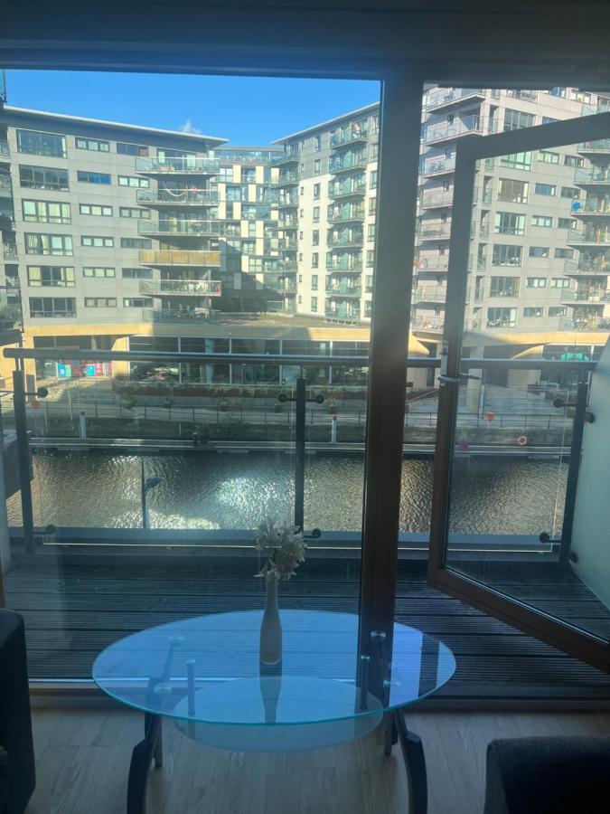 Clarance Docks Apartment Leeds  Dış mekan fotoğraf